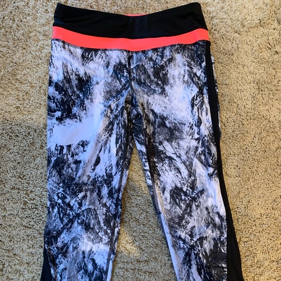 Active Life Pants & Jumpsuits Active Life 9 Degrees Leggings Poshmark